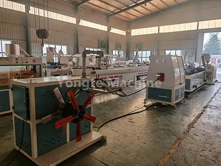 دستگاه فوم لوله