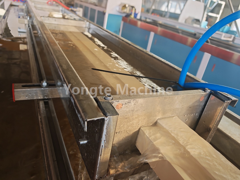 دستگاه پروفیل درب PVC WPC