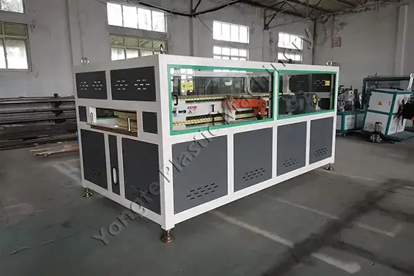 ماشین ساخت درب WPC روسی